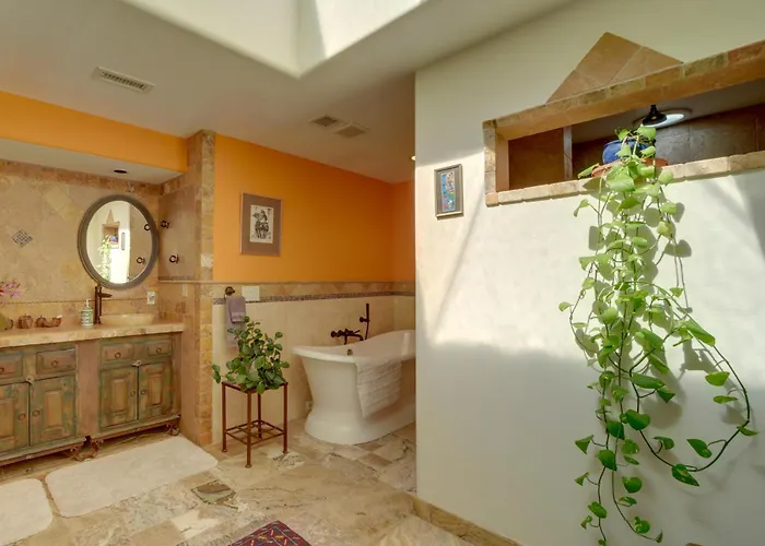 Serene Near Wineries, Oak Creek & Sedona Apartment *
