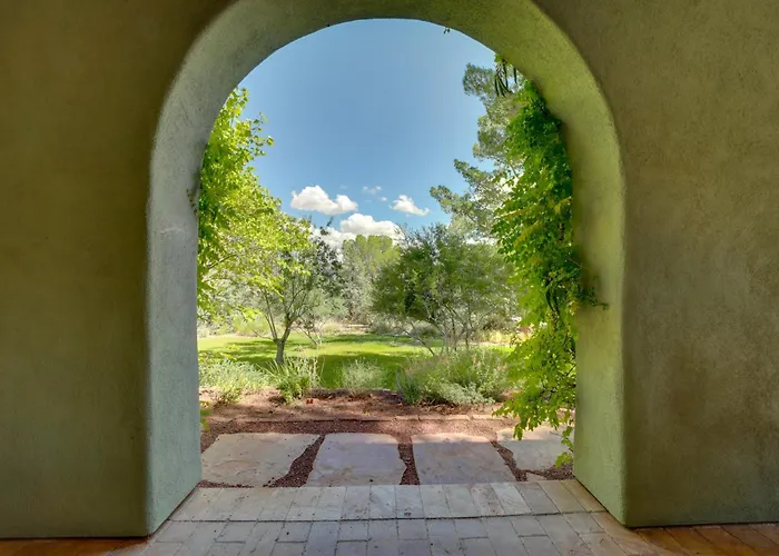 Serene Near Wineries, Oak Creek & Sedona Cornville