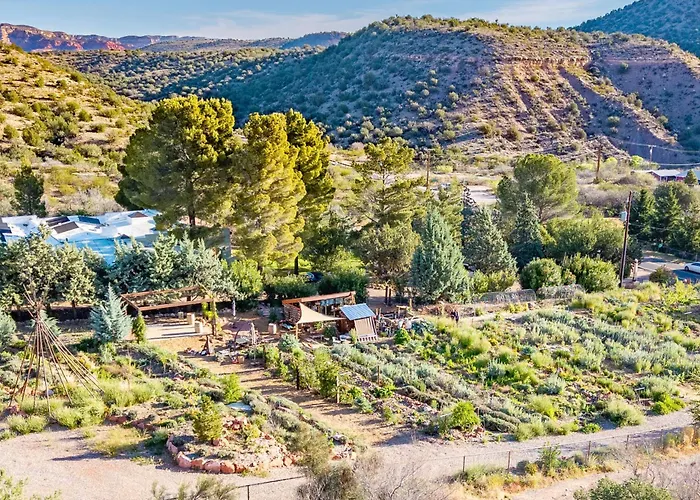 Serene Near Wineries, Oak Creek & Sedona Apartment Cornville